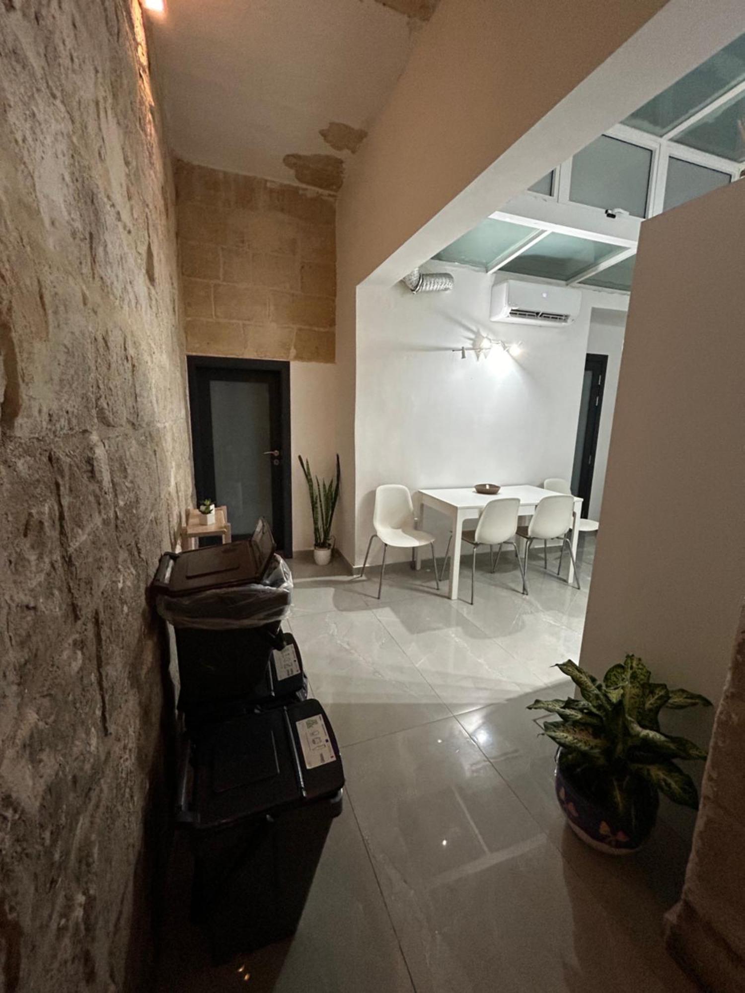 Floriana 5 Minutes Walk To The Capital City エクステリア 写真